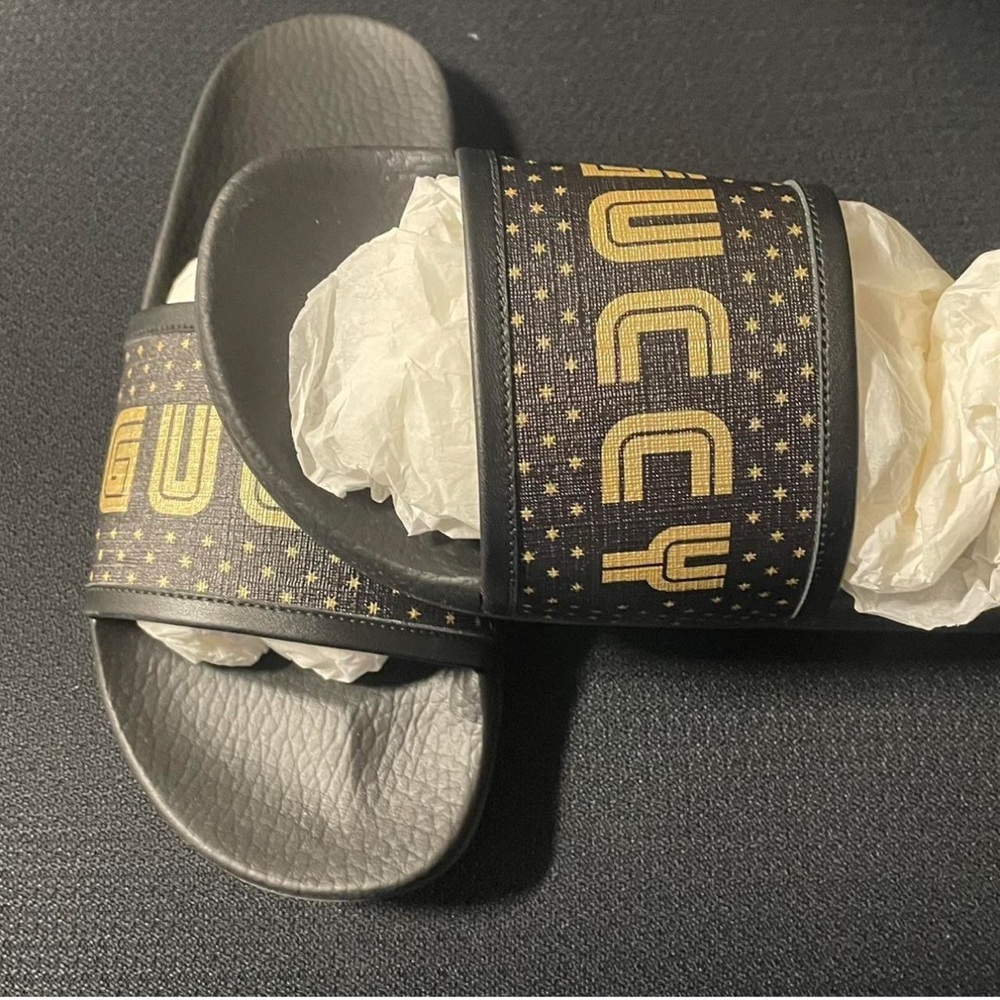 Gucci Black and Gold Star Pattern Men's Slides - Picture 2 of 7